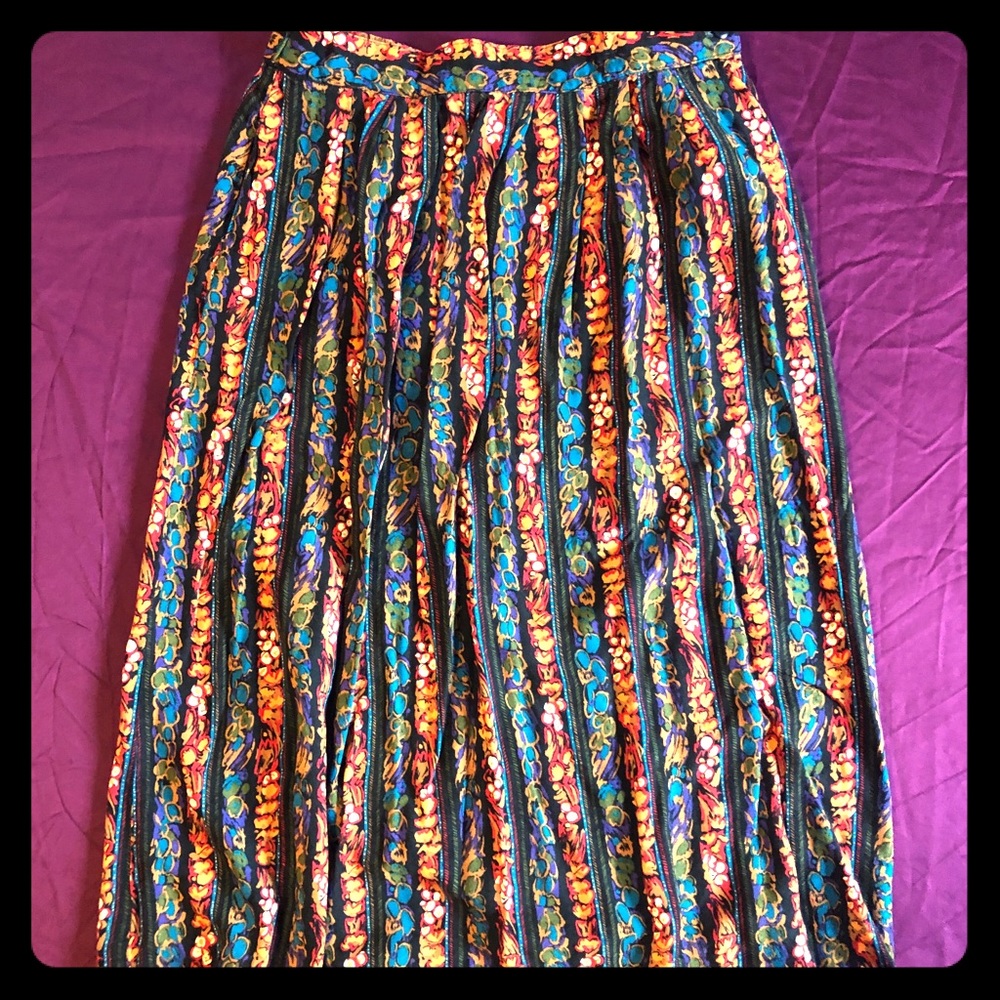 FAB Vintage high waisted  midi Skirt